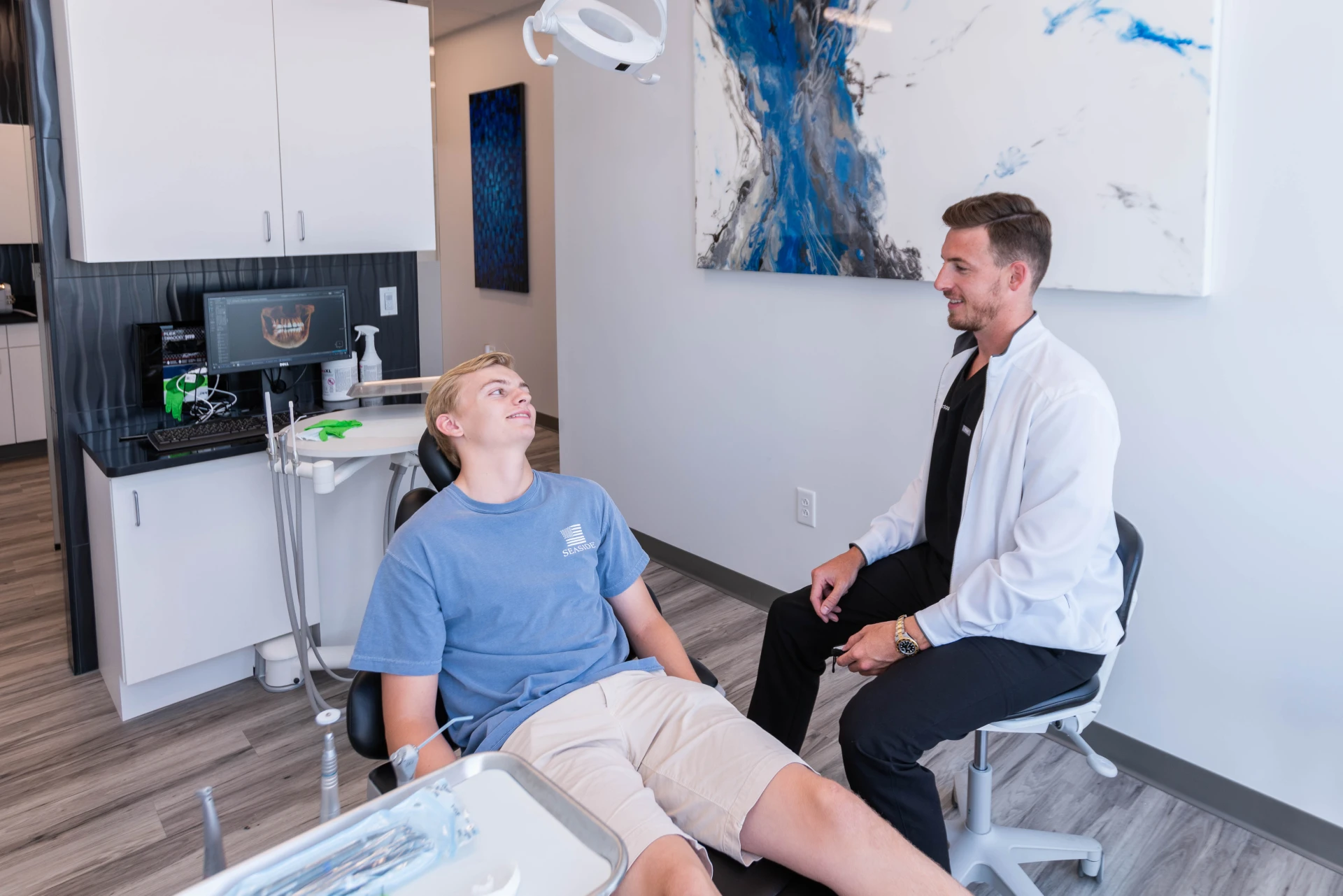 Sedation dentistry in CITY, STATE | Multiple sedation options at CITY Wisdom Teeth and Implant Solutions